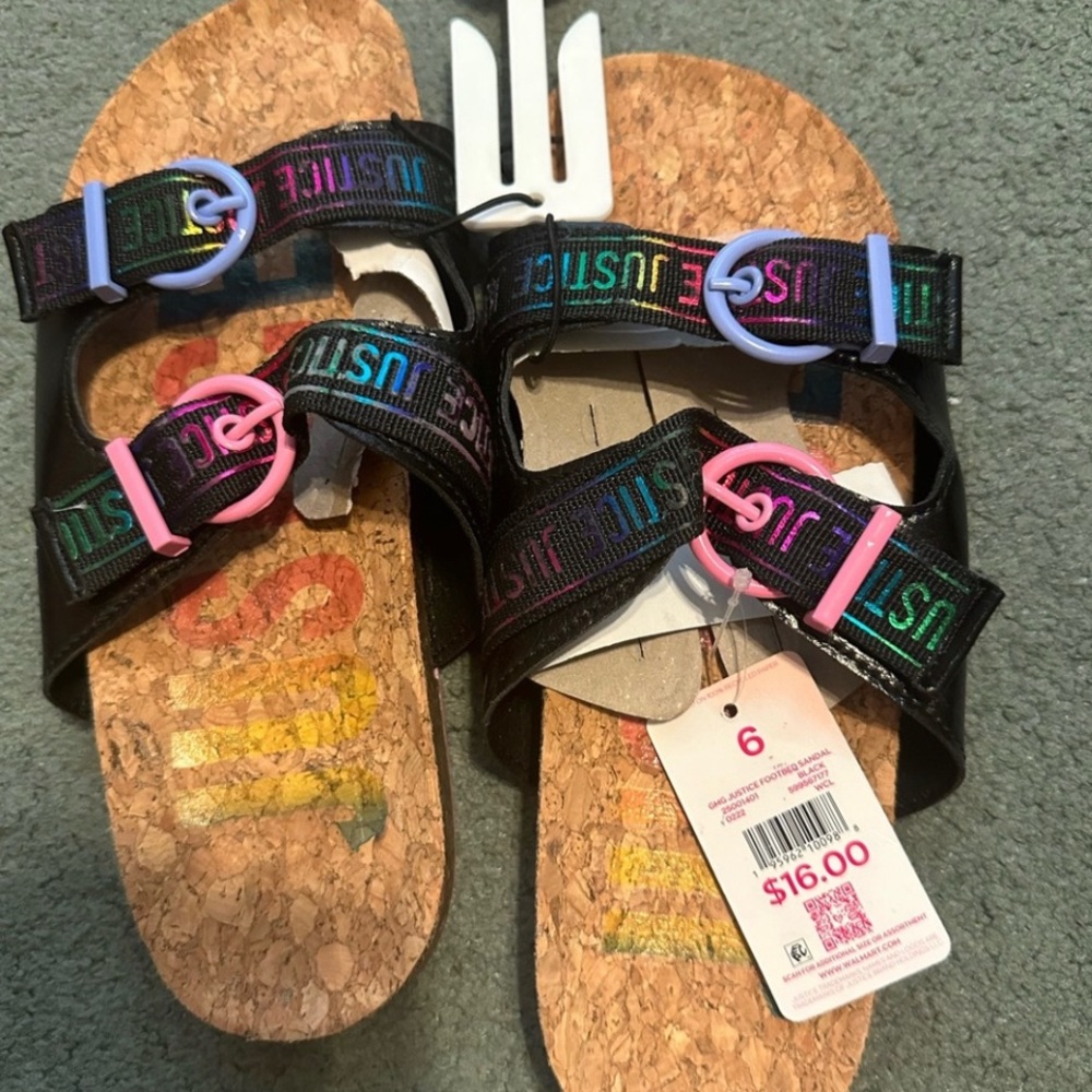 Brand new girls size 6 justice sandals